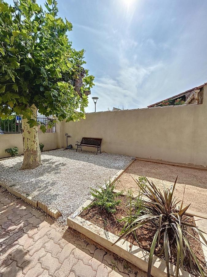 Charmante Maison De Ville Avec Jardin, Terrasse Et Terrain De Petanque Fos-sur-Mer Exterior foto